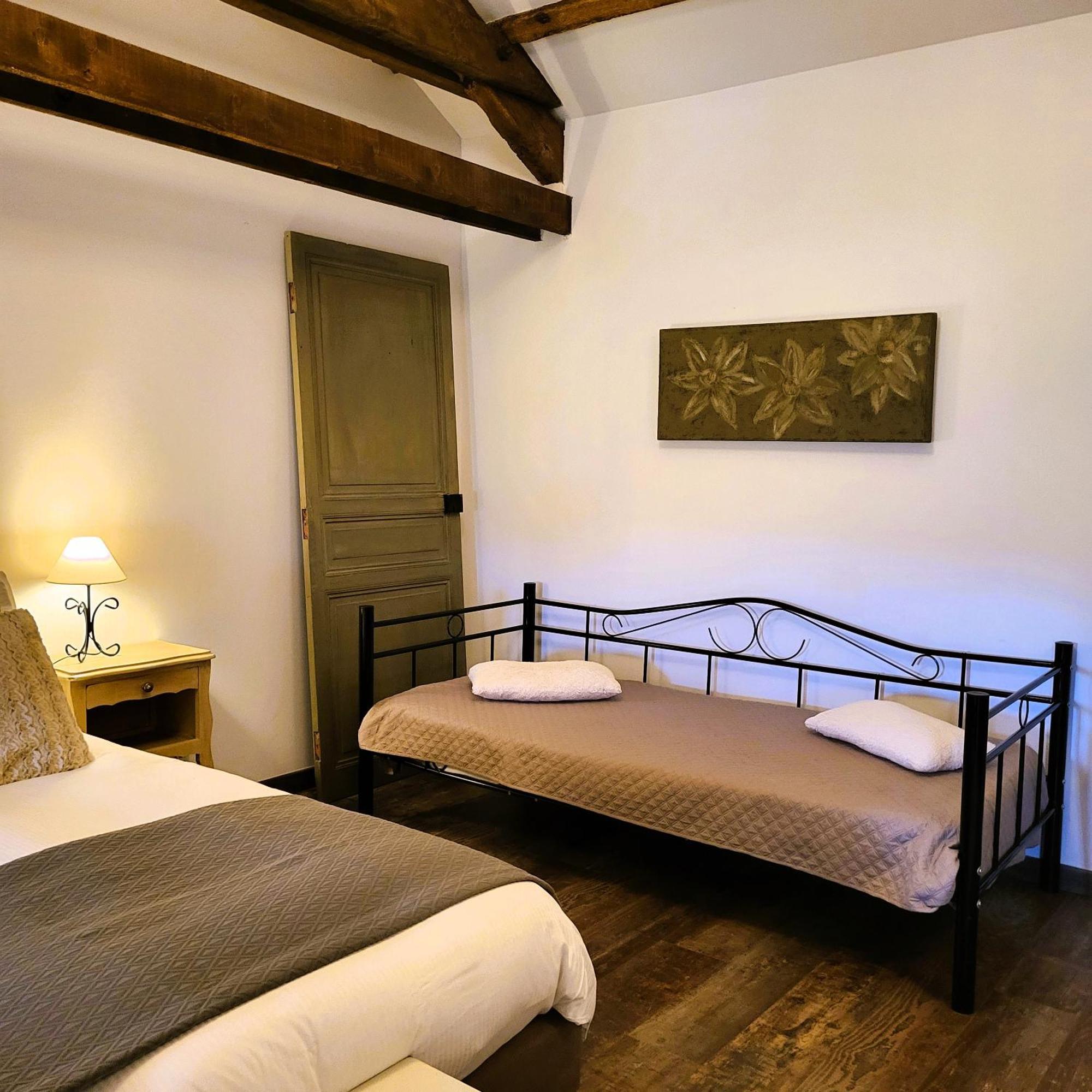 Bed and Breakfast Le Chemin Challignac Esterno foto