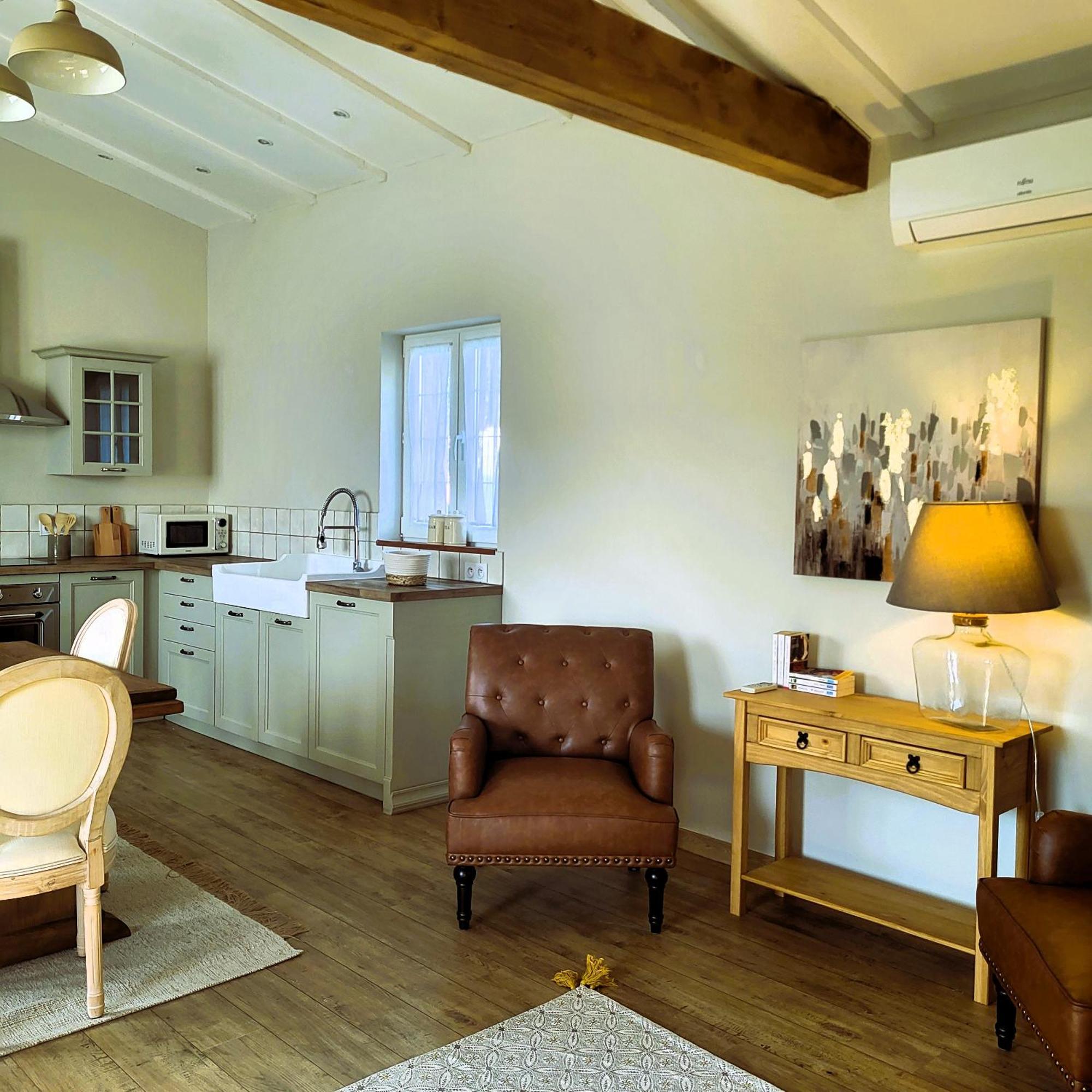 Bed and Breakfast Le Chemin Challignac Esterno foto