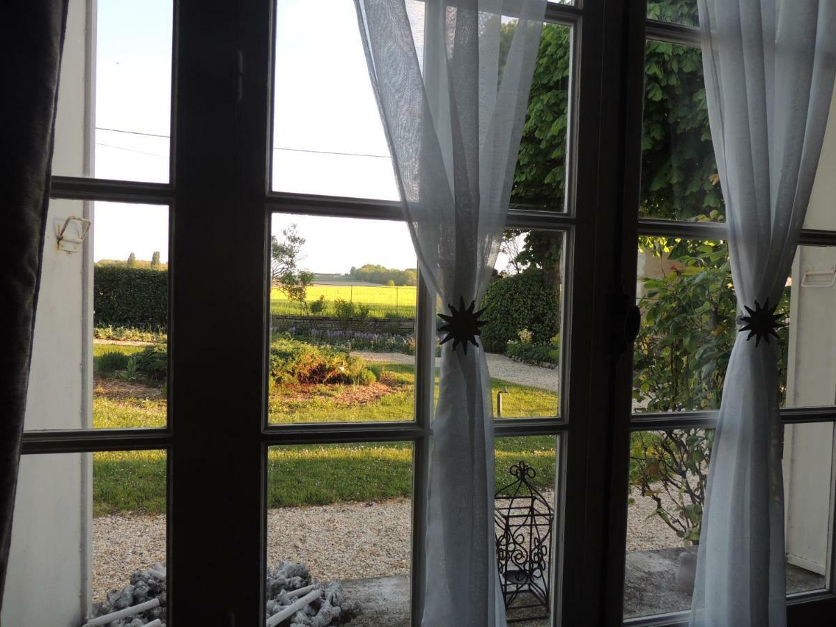 Bed and Breakfast Le Chemin Challignac Esterno foto